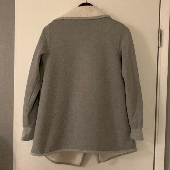 Abercrombie & Fitch Sherpa Open Front Cardigan in Grey Sz Large - Picture 3 of 5